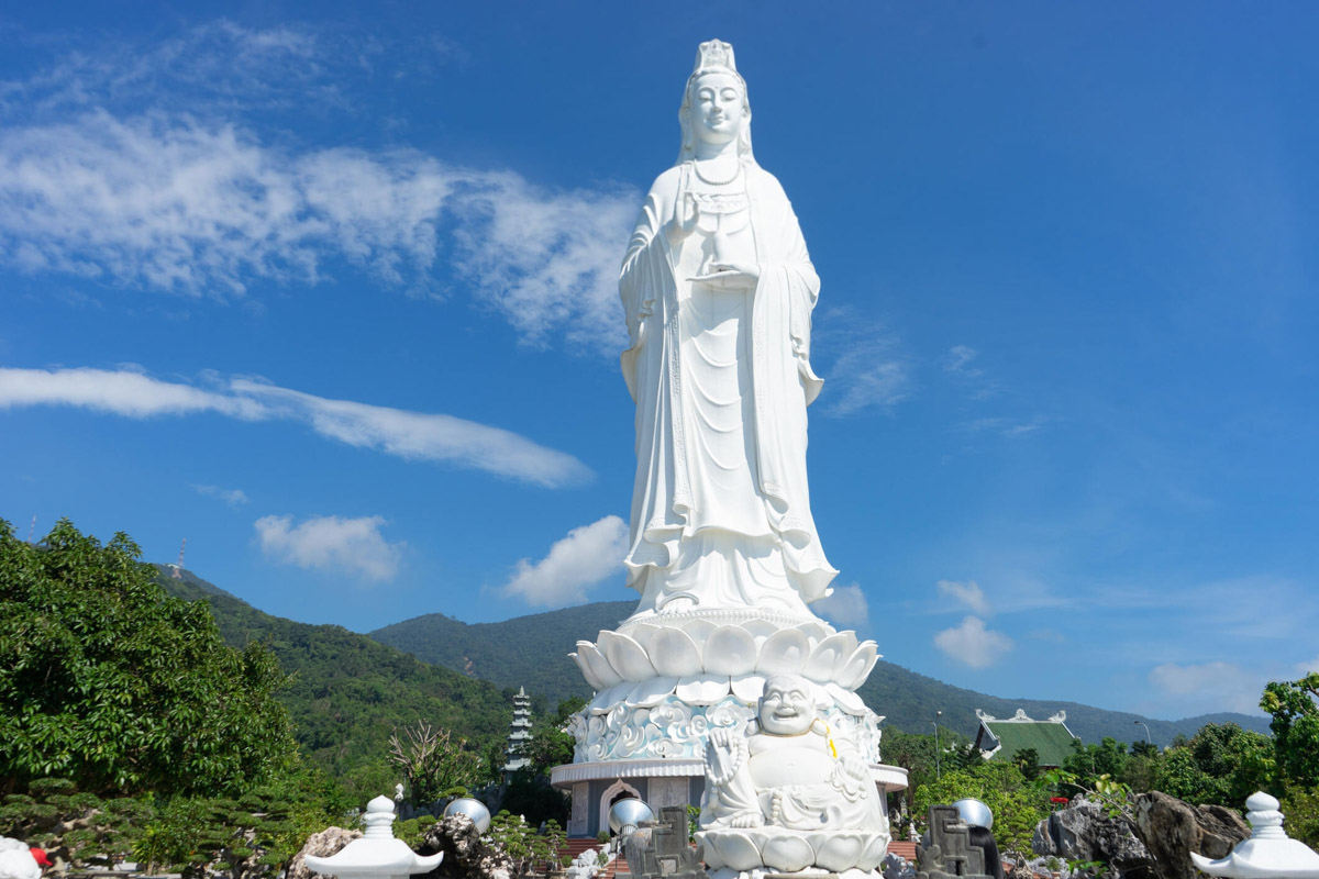 Lady Buddha Da Nang  History, Location, Best Time to Visit & Travel Guide