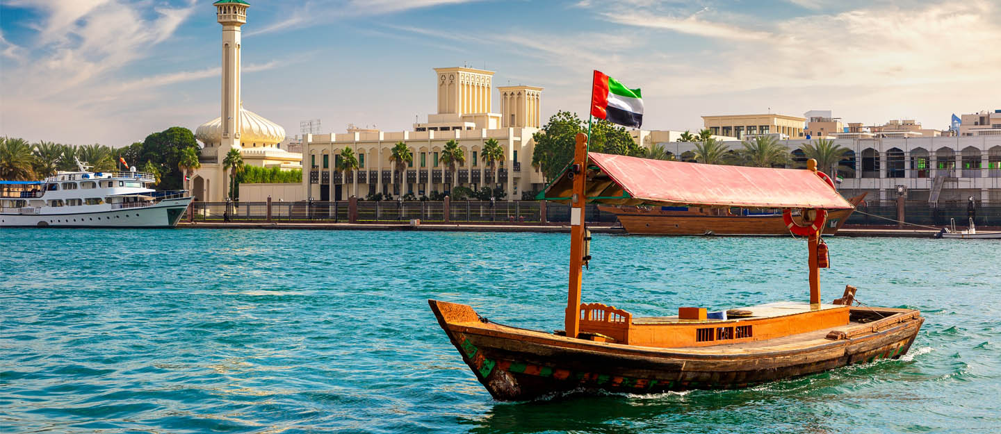 Abra Ride Dubai | Best Dubai Creek Abra Boat & Heritage Tour