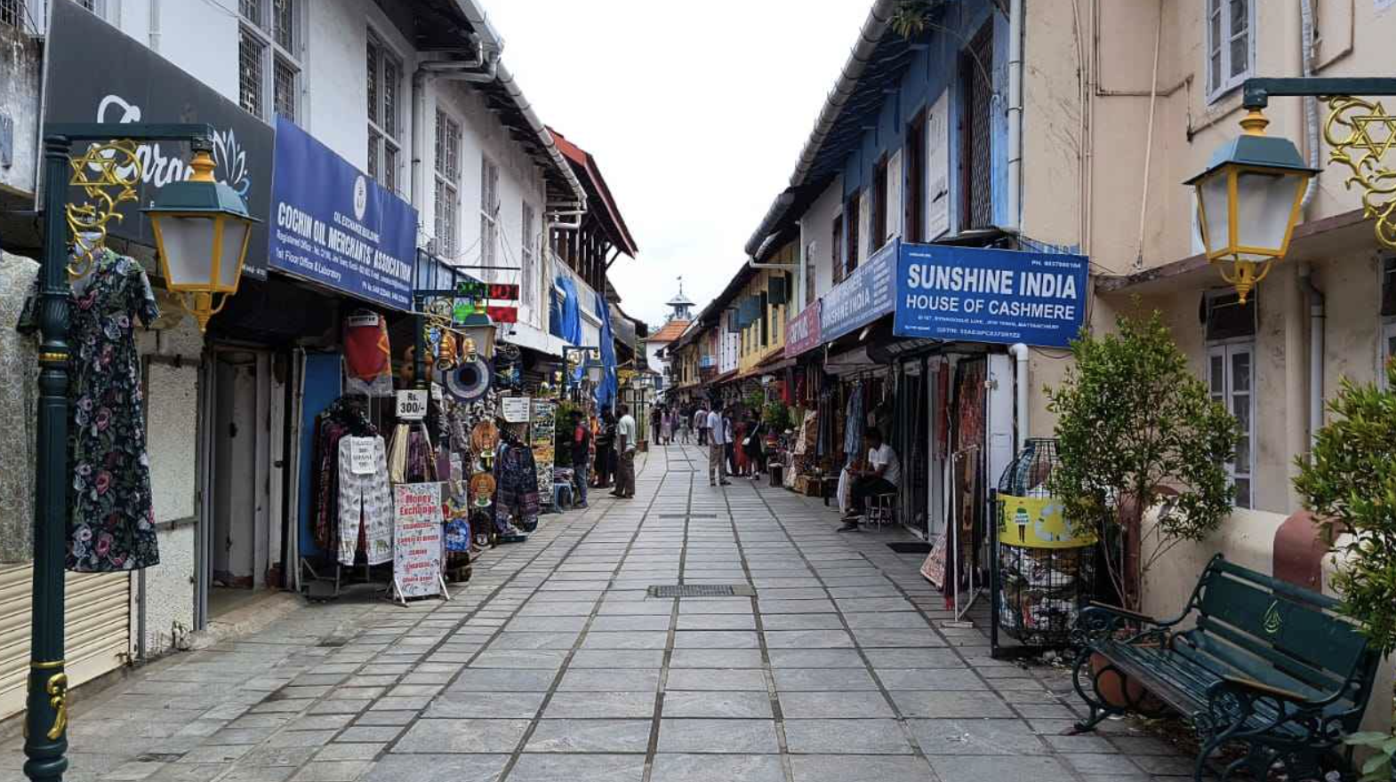Jew Town Kochi – Mattancherry Market, Synagogue Street & Shopping Travel  Guide